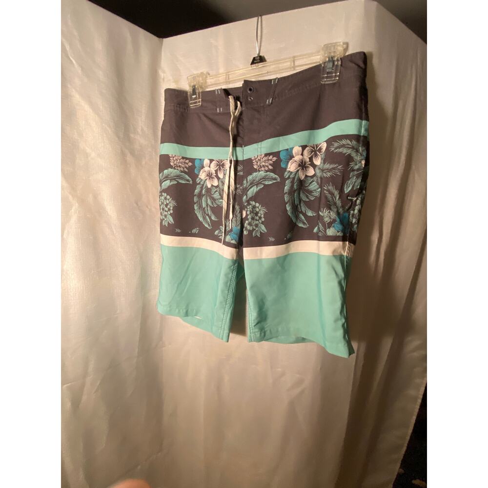 Mens Goodfellow and Co. Swim Bathing Trunks, 33 waist, Hawaiian Floral Aqua Gray